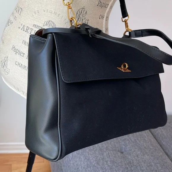 Ladies faux suede handbag - Picture 3 of 13